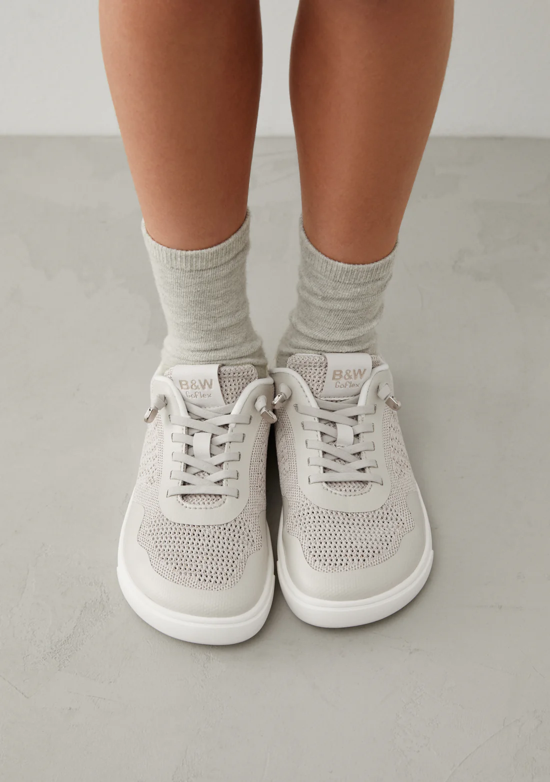 Zapatillas B&W beige - Imagen 2