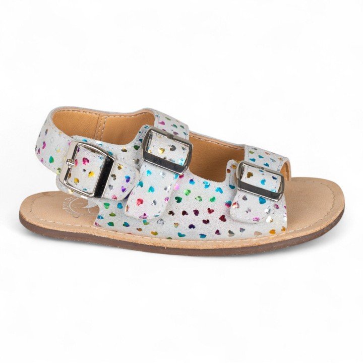 Sandalia chetto gris corazones